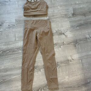 🤎Varley Activewear Set🤎
